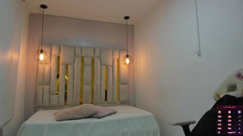 Cataleya online show from 10/29/25, 11:01