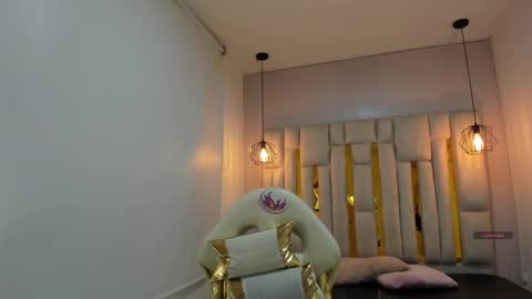 Cataleya online show from 10/30/25, 11:00