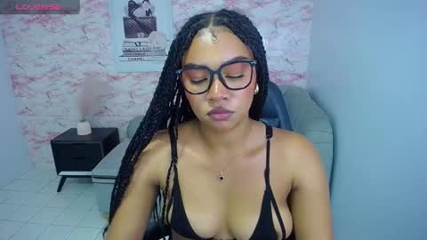 catalina25_t online show from 02/12/25, 08:40