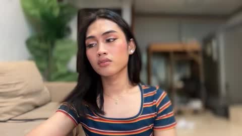 catalina2605 online show from 09/25/25, 05:27