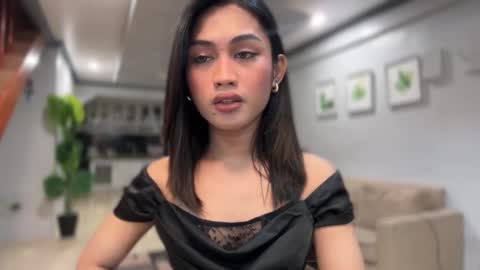 catalina2605 online show from 10/12/25, 05:01