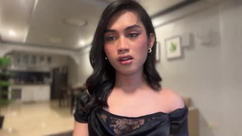 catalina2605 online show from 10/28/25, 05:37