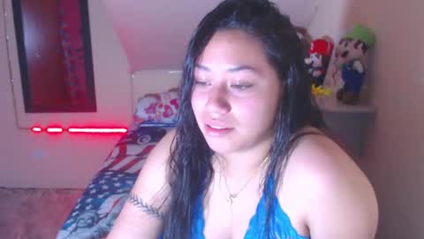 Snapshot of catalina_saenz19 chatting on 09/16/25, 12:22 Catalina Saenz online show from 09/16/25, 12:22