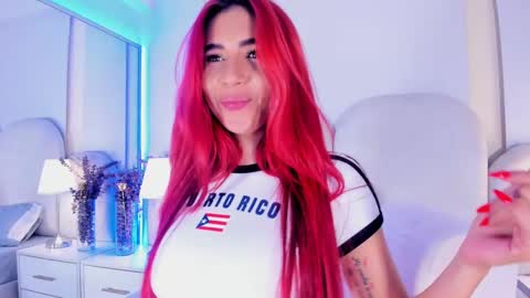 Snapshot of catalleya_hott chatting on 02/21/25, 01:33 Call me Cata online show from 02/21/25, 01:33
