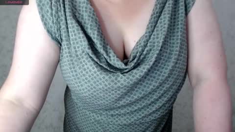 Snapshot of catch_fortune chatting on 11/01/25, 07:27 Ana online show from 11/01/25, 07:27