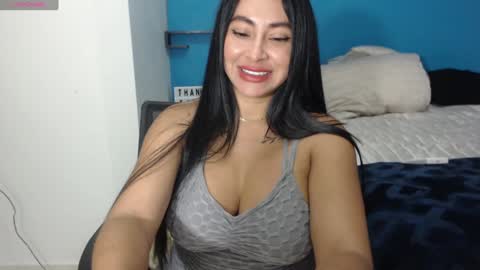 Snapshot of caterineloves chatting on 01/07/25, 04:08 katerine online show from 01/07/25, 04:08