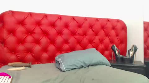 cathalina online show from 12/19/24, 02:35