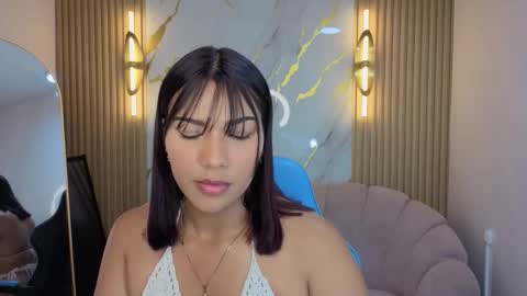 Snapshot of catherine_b_ chatting on 10/08/25, 08:28 catherin online show from 10/08/25, 08:28