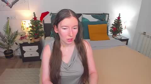 Snapshot of catherinewalls chatting on 01/12/25, 06:39 Catrin online show from 01/12/25, 06:39
