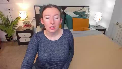 Catrin online show from 10/21/25, 03:40