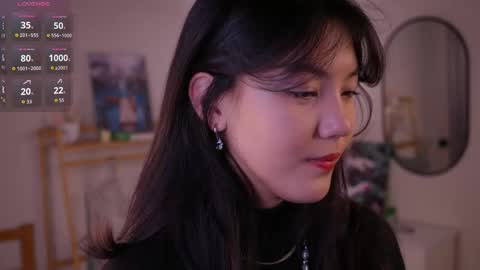 Lee online show from 10/27/25, 05:17