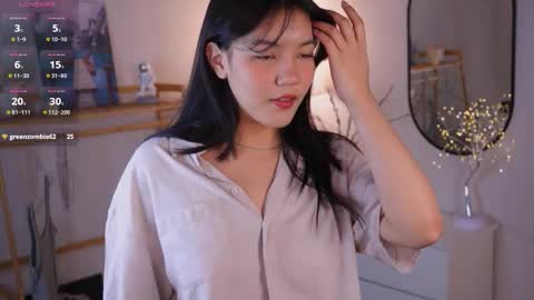 Lee online show from 10/28/25, 05:15