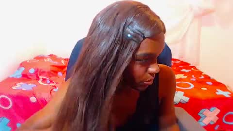 Snapshot of cathi_nahomi chatting on 10/18/25, 09:26 cathi_nahomi online show from 10/18/25, 09:26