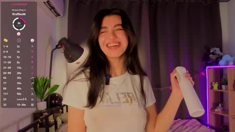 Monica online show from 11/04/25, 06:12