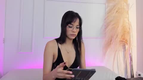 Snapshot of cathmellow_ chatting on 09/11/25, 11:32 CATH online show from 09/11/25, 11:32