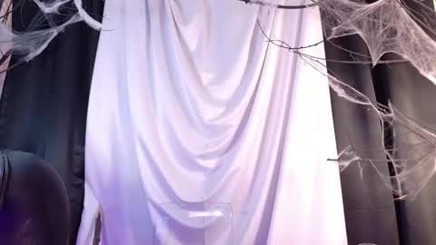 CATH  online show from 10/31/25, 03:24