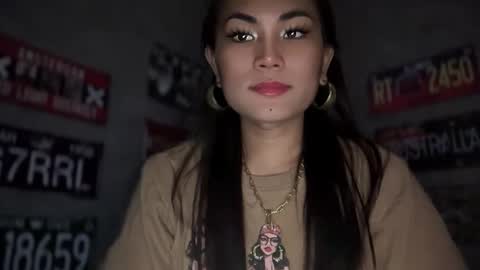 Snapshot of cathy_sanches chatting on 12/19/24, 10:34 cathy online show from 12/19/24, 10:34