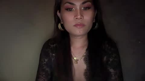 Snapshot of cathy_sanches chatting on 01/22/25, 01:42 cathy online show from 01/22/25, 01:42