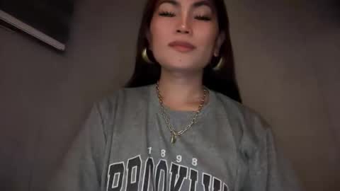 Snapshot of cathy_sanches chatting on 09/29/25, 12:10 cathy online show from 09/29/25, 12:10