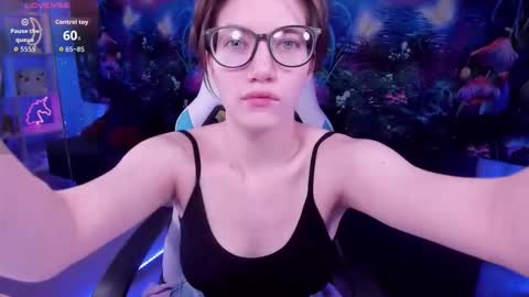 cathybarnes online show from 11/19/25, 03:28