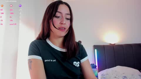 Snapshot of catimore chatting on 09/26/25, 04:22 Catimore online show from 09/26/25, 04:22