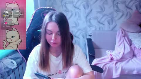 .  .  online show from 11/02/25, 08:39