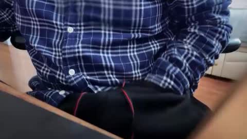 catmandoo21001 online show from 11/14/25, 07:56