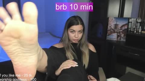 Catrina or just Cat online show from 12/28/24, 09:30