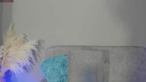 Snapshot of catty_foxx chatting on 09/29/25, 06:07 online show from 09/29/25, 06:07