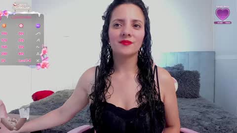Snapshot of caty_sex4u chatting on 12/29/24, 09:06 caty online show from 12/29/24, 09:06