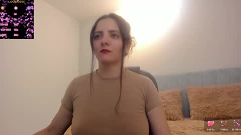 Snapshot of caty_sex4u chatting on 02/12/25, 08:59 caty online show from 02/12/25, 08:59
