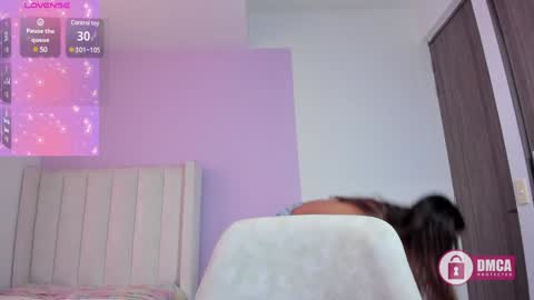 Snapshot of caylin_jordan chatting on 01/12/25, 02:30 Cay online show from 01/12/25, 02:30