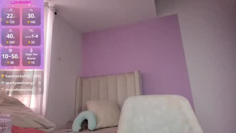 Snapshot of caylin_jordan chatting on 03/11/25, 09:59 Cay online show from 03/11/25, 09:59