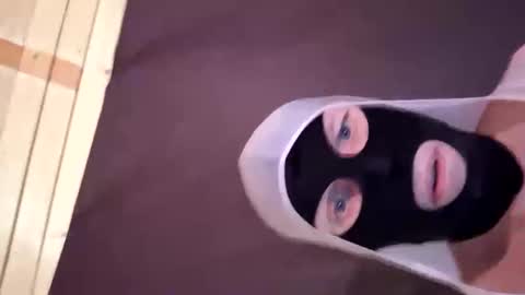 cbtmancan online show from 09/28/25, 04:40