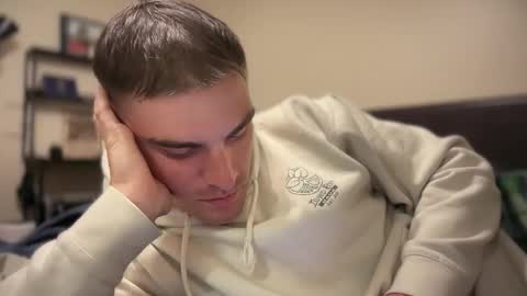 Rivs online show from 11/12/25, 12:22