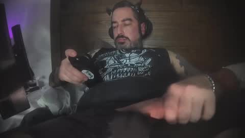 Snapshot of ccook1200 chatting on 10/08/25, 10:24 ccook1200 online show from 10/08/25, 10:24