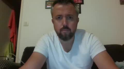 Sb online show from 10/31/25, 12:33