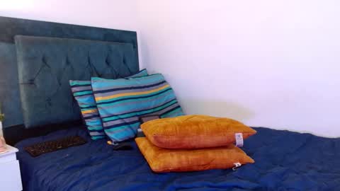 Cedrixx10 online show from 10/16/25, 12:11