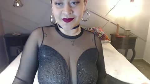 Snapshot of celeste_19sutra chatting on 12/24/24, 01:49 celeste 19sutra online show from 12/24/24, 01:49