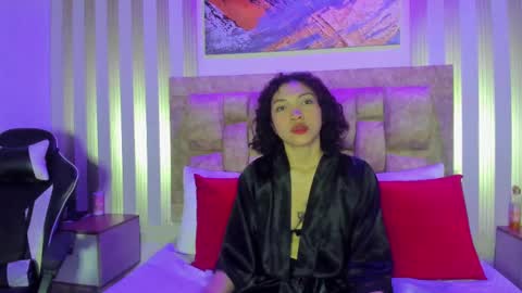 Snapshot of celeste_collinss_ chatting on 11/01/25, 11:45 celeste online show from 11/01/25, 11:45