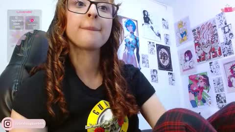 Snapshot of celesteayase chatting on 10/20/25, 02:56 celesteayase online show from 10/20/25, 02:56