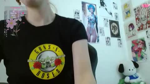 Snapshot of celesteayase chatting on 11/26/25, 02:34 celesteayase online show from 11/26/25, 02:34