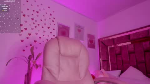 Snapshot of celestecute_ chatting on 03/02/25, 03:45 Celeste   INSTAGRAM Celestecute 01 online show from 03/02/25, 03:45