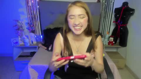 Snapshot of celesthejones chatting on 02/08/25, 06:54 CelestheJones online show from 02/08/25, 06:54