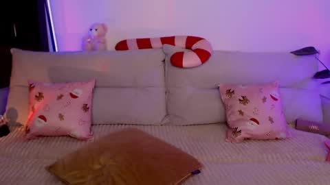 Snapshot of celin_summer chatting on 12/09/24, 06:46 Celin online show from 12/09/24, 06:46