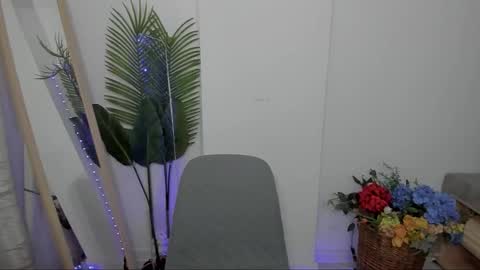 Celine Roxelle online show from 10/10/25, 06:51