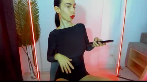 Celine Roxelle online show from 10/21/25, 06:08