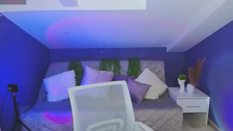 Snapshot of celinecharm_ chatting on 10/17/25, 01:57 elin online show from 10/17/25, 01:57