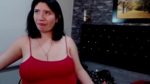 Snapshot of cerecita_02 chatting on 12/02/24, 03:47 Cerecita online show from 12/02/24, 03:47