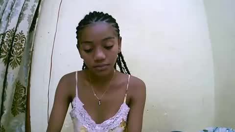 cerminah online show from 11/18/25, 08:30